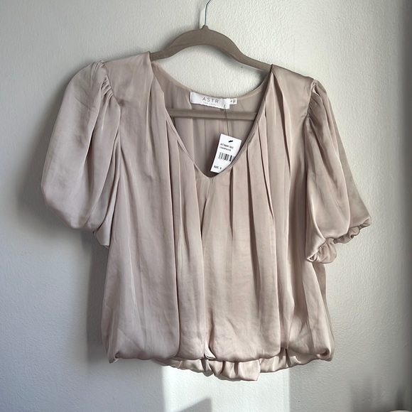 NWT ASTR Top - Picture 1 of 2